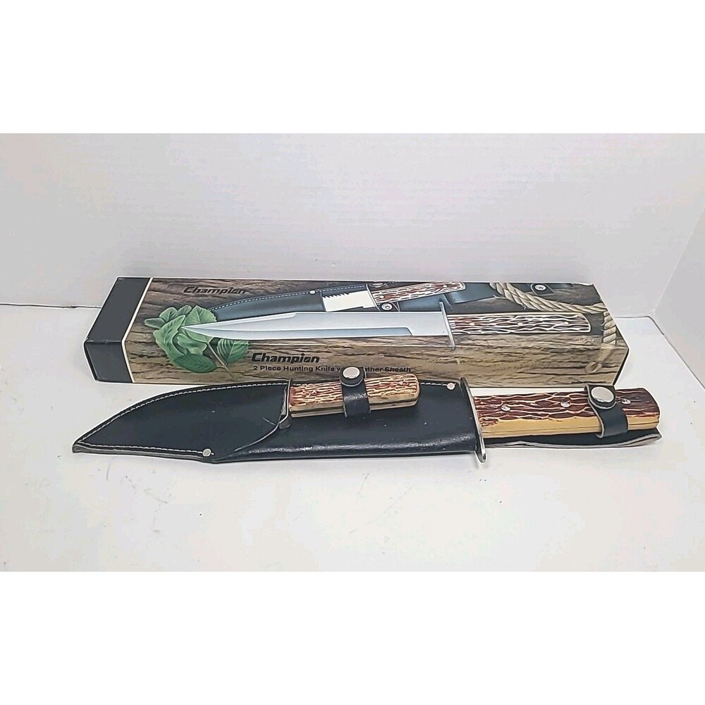 Vintage Champion 2 Piece Hunting Knife W/ Leather Sheath Made In Pakistan